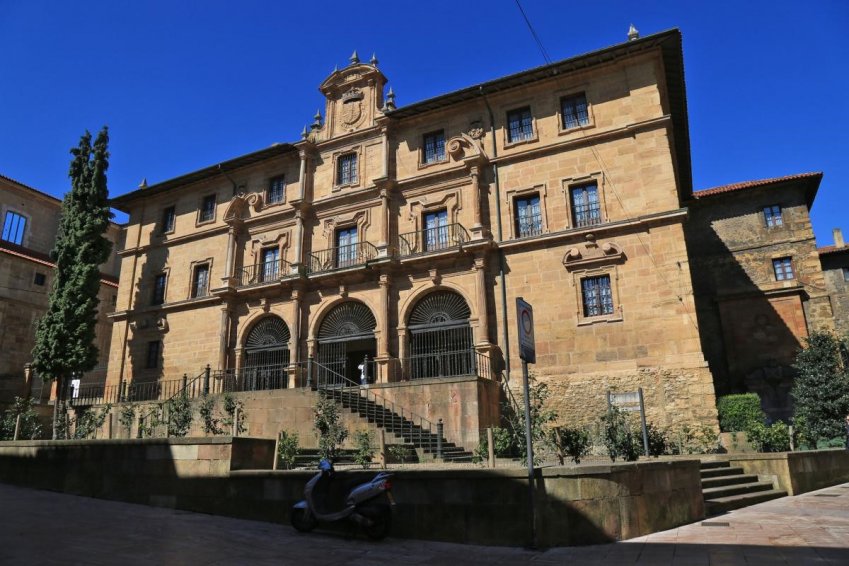 monasterio de san pelayo.jpg